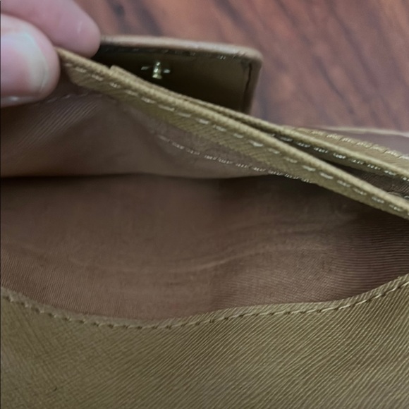 Fossil Black and White Polka Dot Wallet - Picture 4 of 5